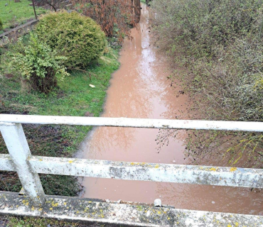 Stav vody v obci, stavidlo v Řehči a Lhoťák