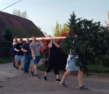Stavění májky a pálení čarodějnic 30.4.2025