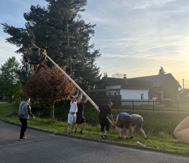 Stavění májky a pálení čarodějnic 30.4.2025