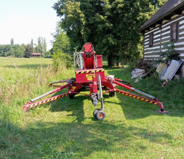 Oprava střechy špýcharu